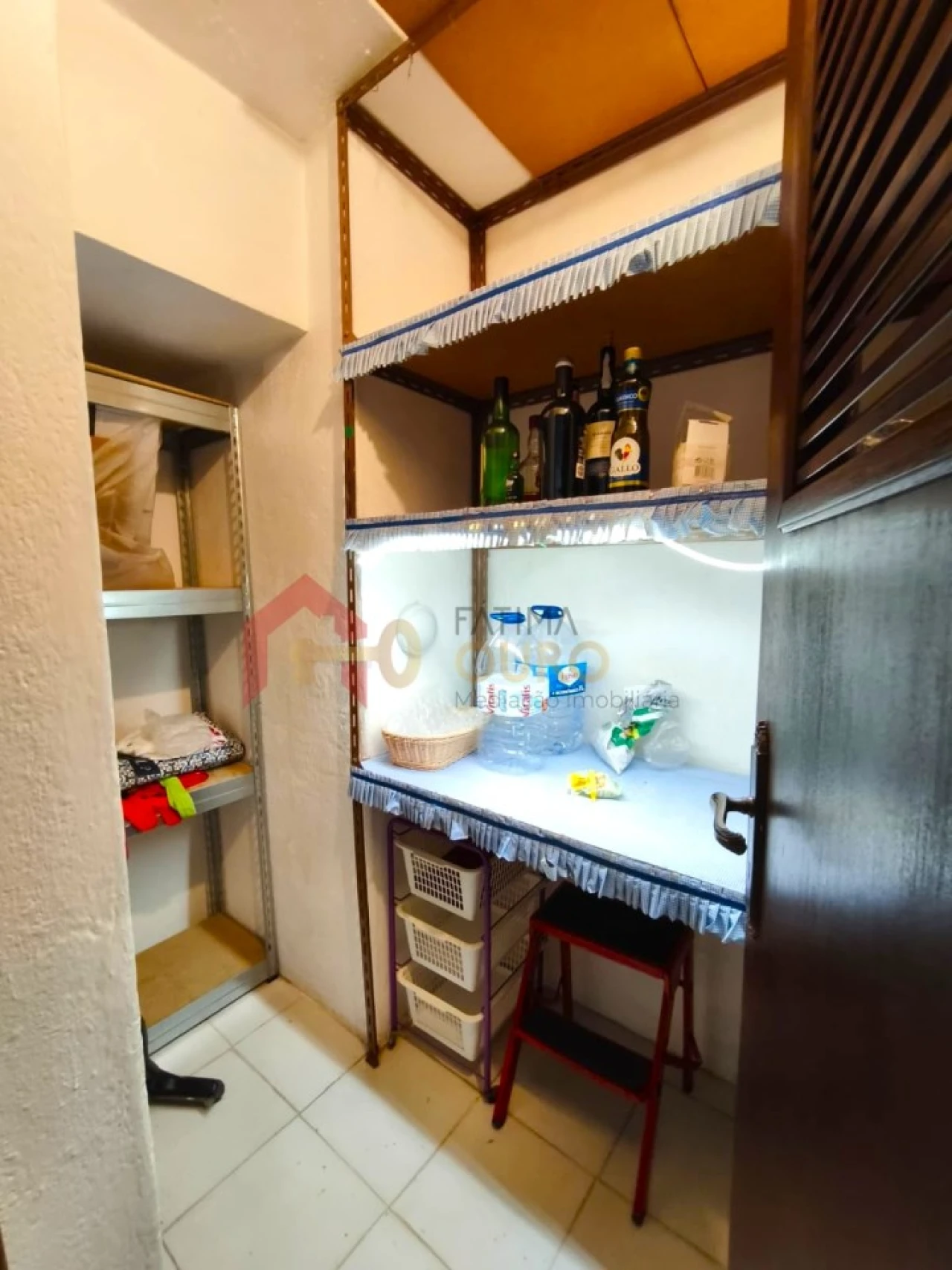 Moradia T4 para Venda em Assunção, Ajuda, Salvador e Santo Ildefonso Foto 17