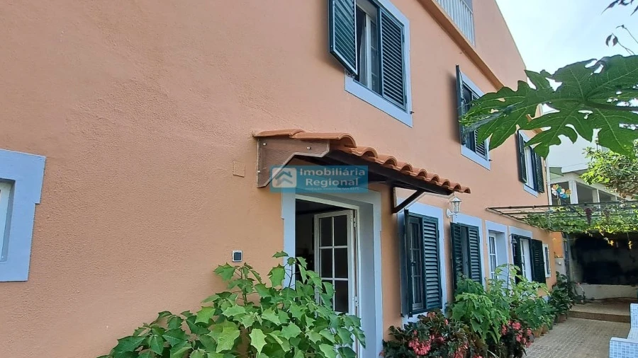 Moradia T4 para Venda em São Martinho