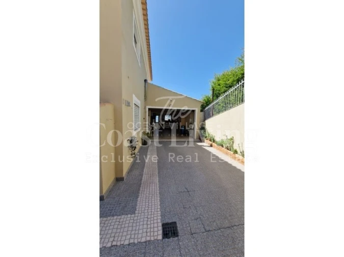 Moradia T5 para Venda em Almancil Foto 16