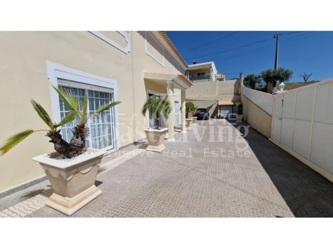 Moradia T5 para Venda em Almancil Foto 50