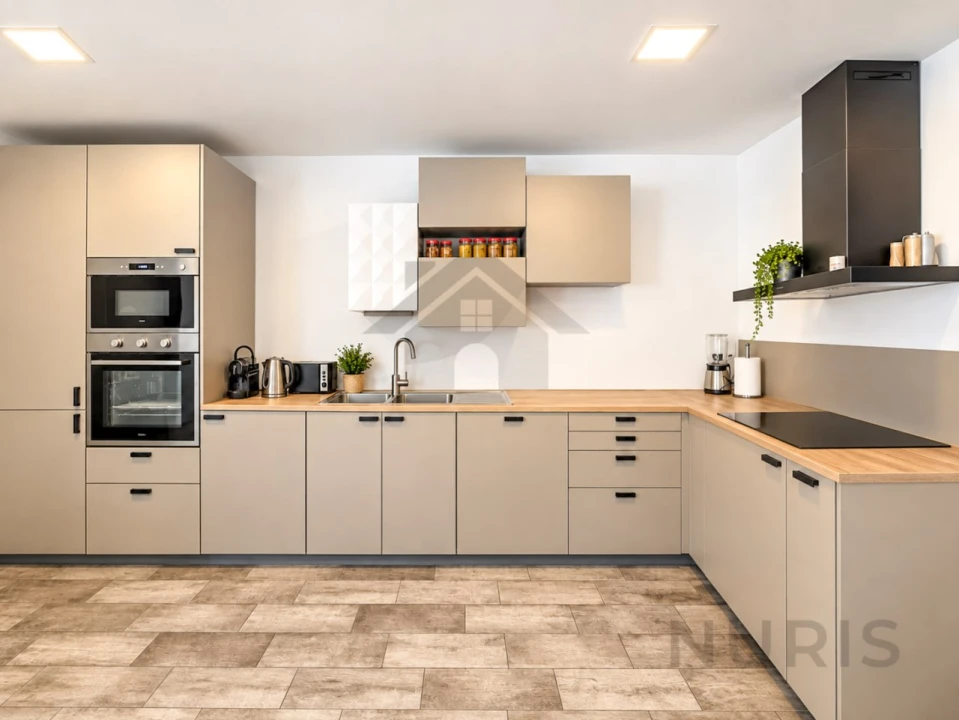 Apartamento T2 para Venda em Portimão Foto 3