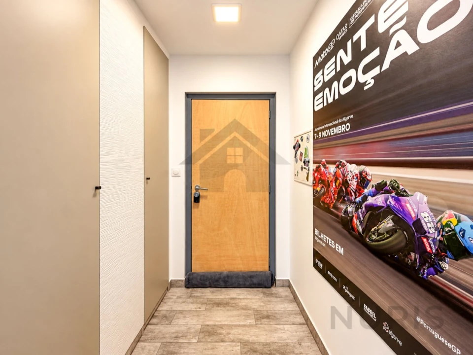 Apartamento T2 para Venda em Portimão Foto 16