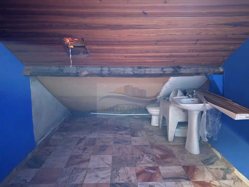 Apartamento T3 para Venda em Rio de Mouro Foto 26