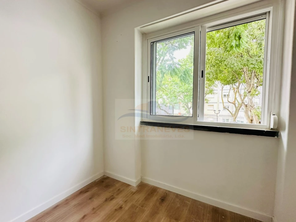 Apartamento T3 para Venda em Venteira Foto 8