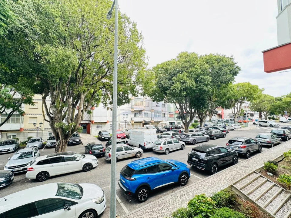 Apartamento T3 para Venda em Venteira Foto 14
