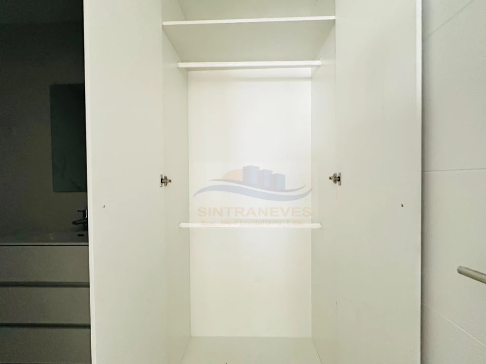 Apartamento T3 para Venda em Venteira Foto 16