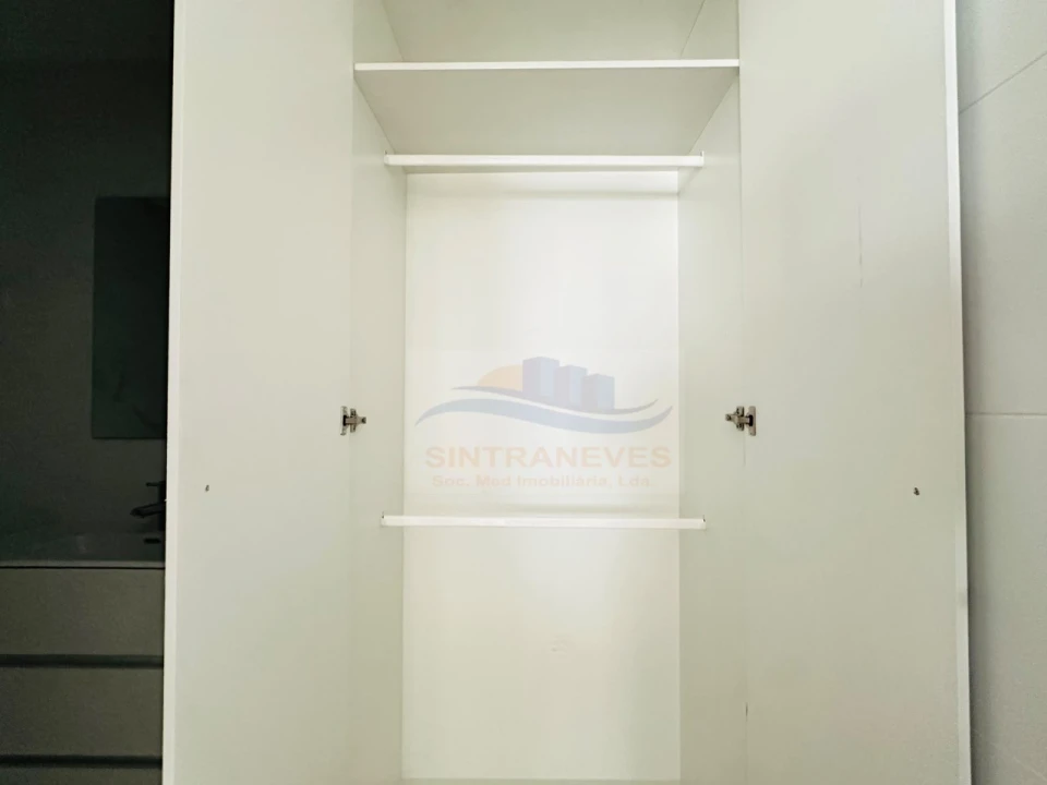 Apartamento T3 para Venda em Venteira Foto 17