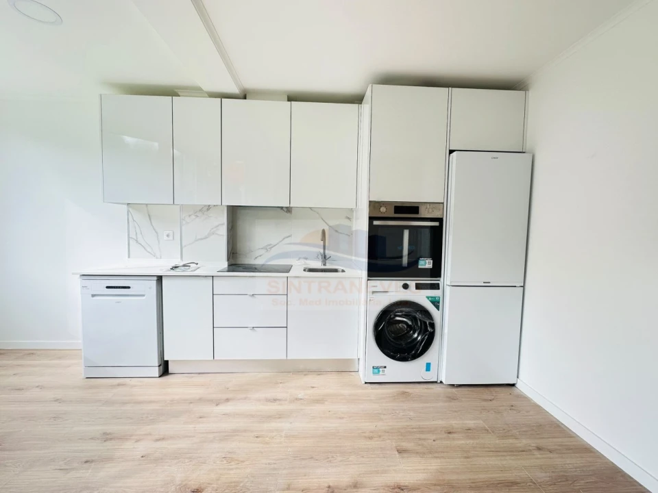 Apartamento T3 para Venda em Venteira Foto 21