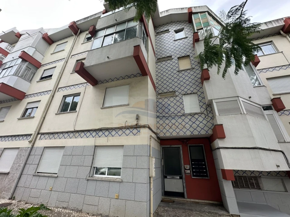 Apartamento T3 para Venda em Venteira Foto 29