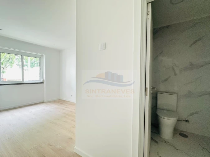 Apartamento T3 para Venda em Venteira Foto 9