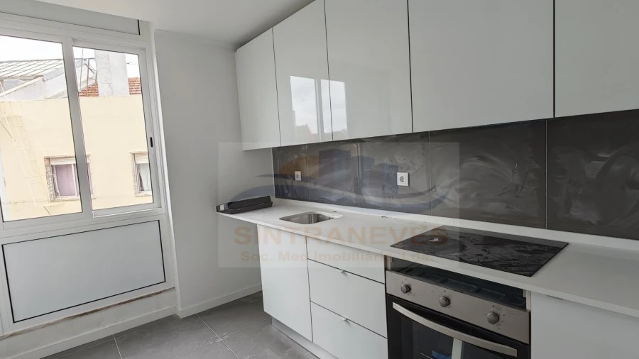 Apartamento T3 para Venda em Águas Livres