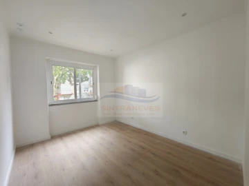 Apartamento T3 para Venda em Venteira