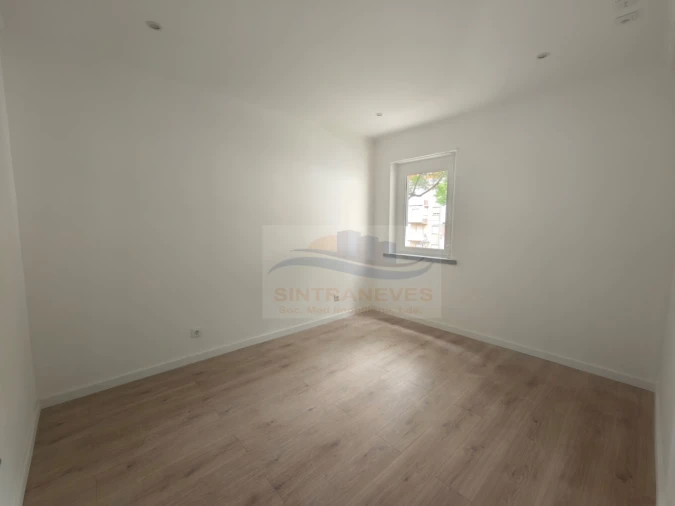 Apartamento T3 para Venda em Venteira Foto 11