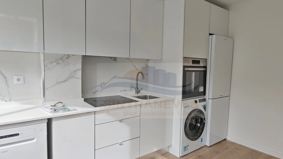 Apartamento T3 para Venda em Venteira