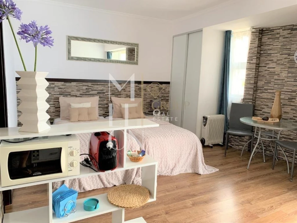 Apartamento T1 para Venda em São Martinho Foto 4