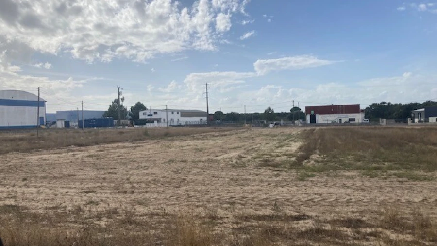 Terreno para Venda em Muge