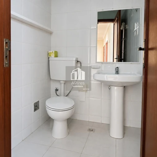 Apartamento T3 para Venda em Costa da Caparica Foto 28