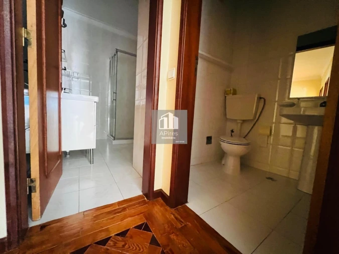 Apartamento T3 para Venda em Costa da Caparica Foto 18