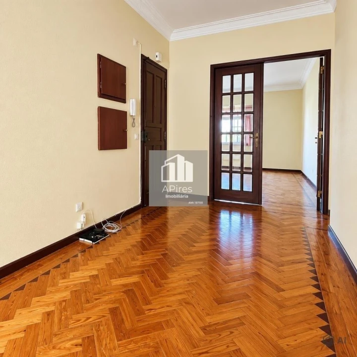 Apartamento T3 para Venda em Costa da Caparica Foto 5
