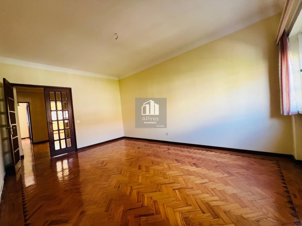 Apartamento T3 para Venda em Costa da Caparica Foto 1
