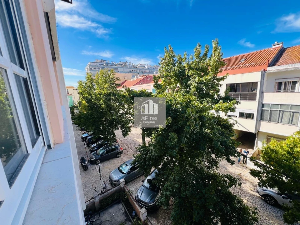 Apartamento T3 para Venda em Costa da Caparica Foto 31