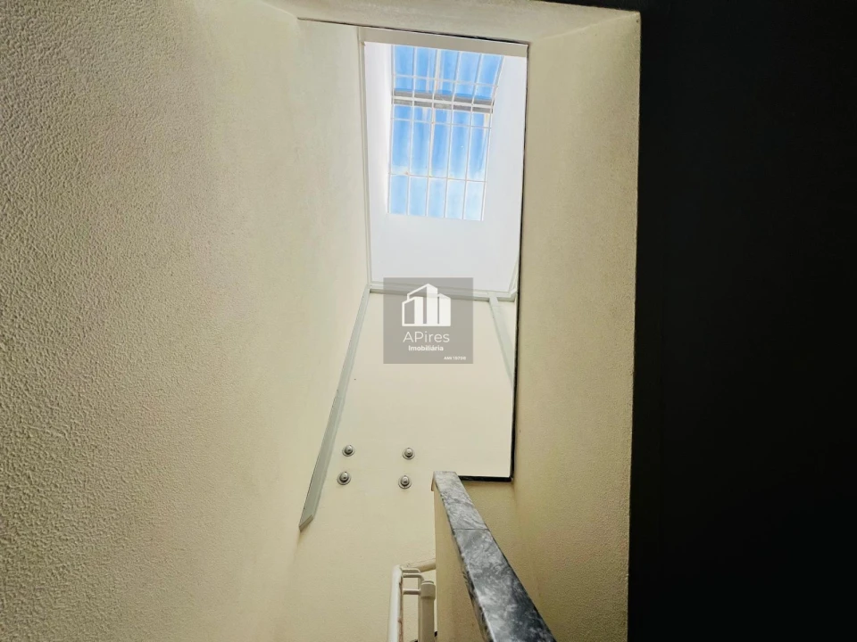 Apartamento T3 para Venda em Costa da Caparica Foto 34