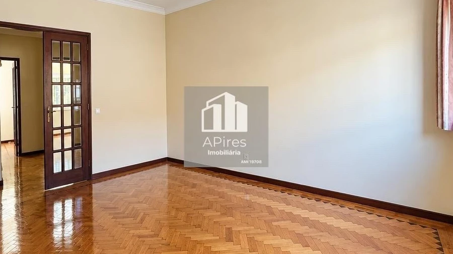 Apartamento T3 para Venda em Costa da Caparica