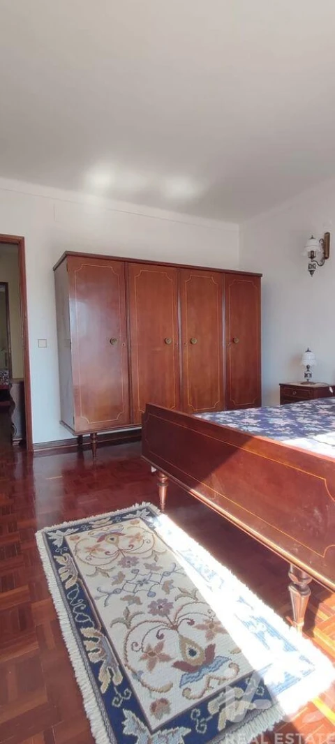 Moradia T3 para Venda em Seia, São Romão e Lapa dos Dinheiros