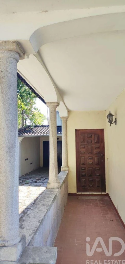 Moradia T3 para Venda em Seia, São Romão e Lapa dos Dinheiros