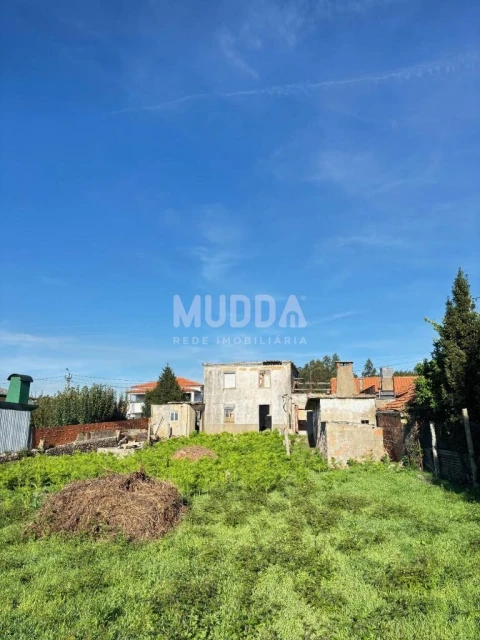 Moradia T4 para Venda em O. Azeméis, Riba-Ul, Ul, Macinhata Seixa, Madail