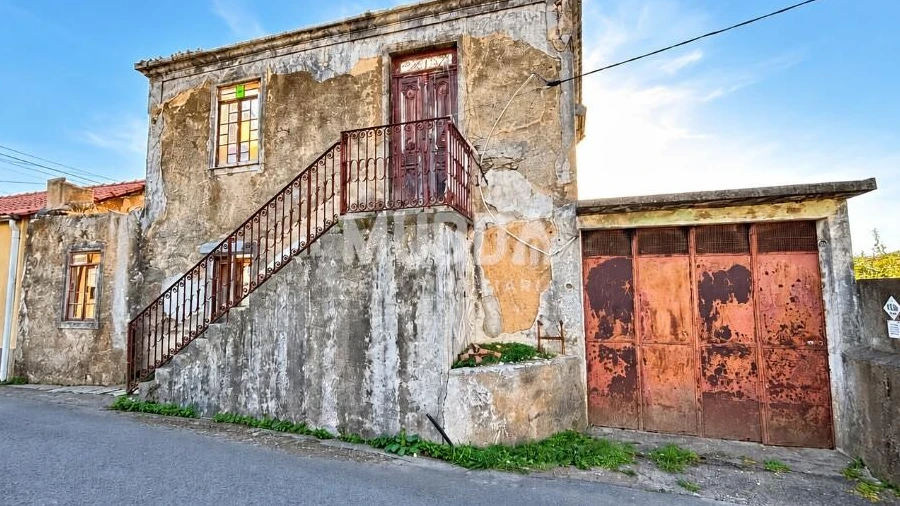 Moradia T4 para Venda em O. Azeméis, Riba-Ul, Ul, Macinhata Seixa, Madail