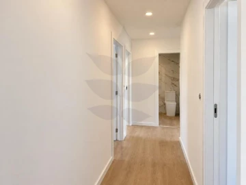 Apartamento T4 para Venda em Celeirós, Aveleda e Vimieiro