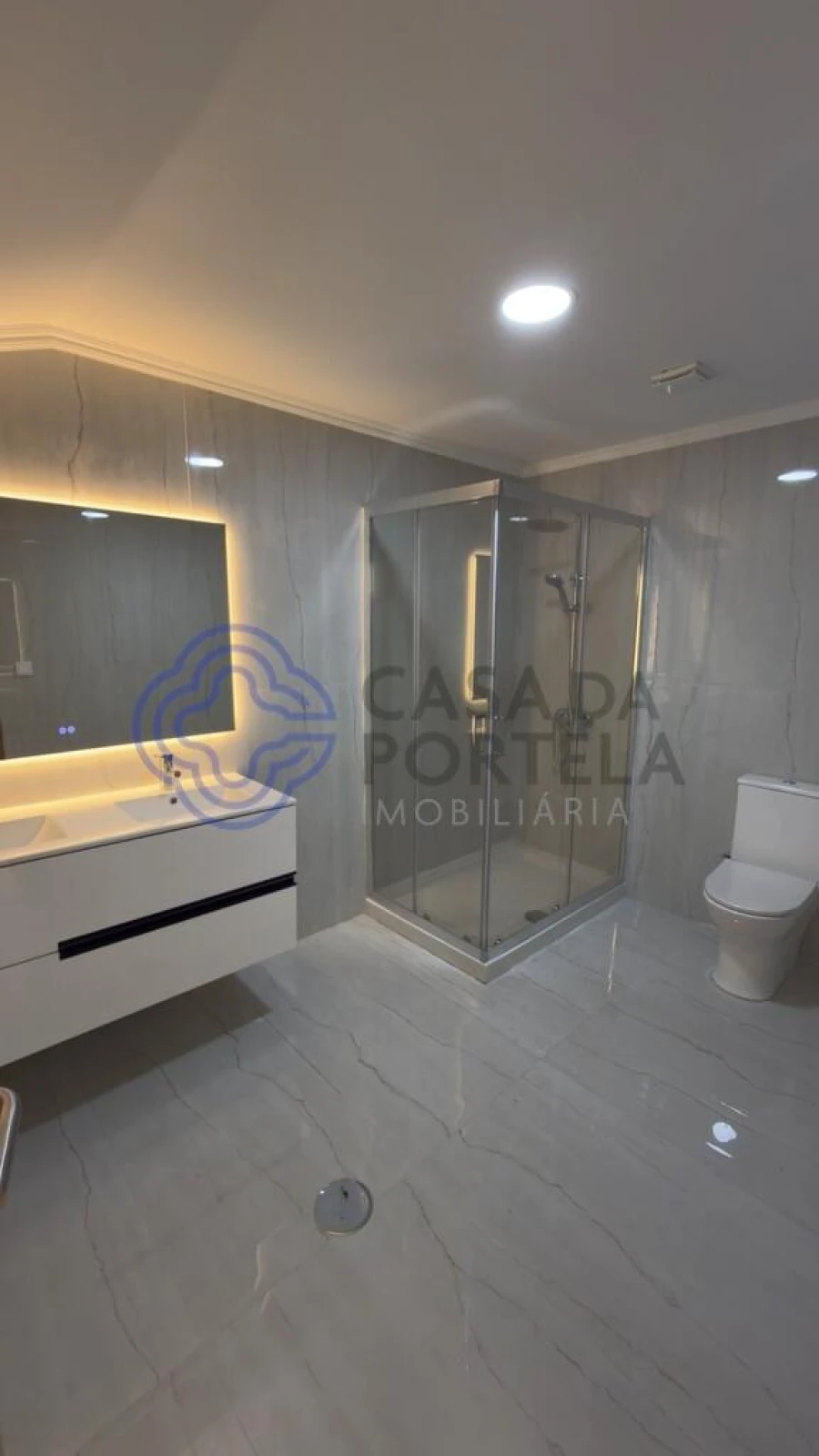 Moradia T2 para Venda em Campanhã Foto 18
