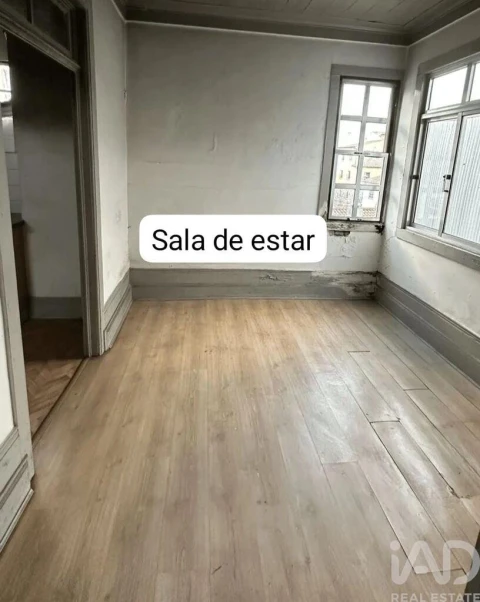 Prédio para Venda em Abraveses