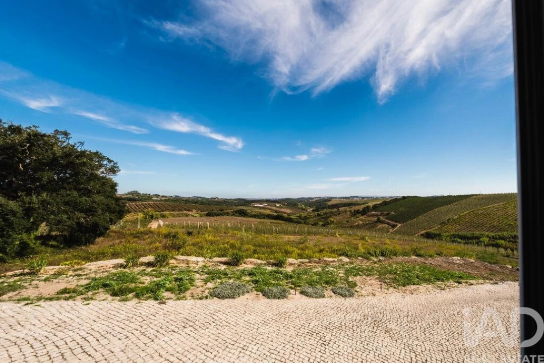Moradia T3 para Venda em Carvalhal Foto 3