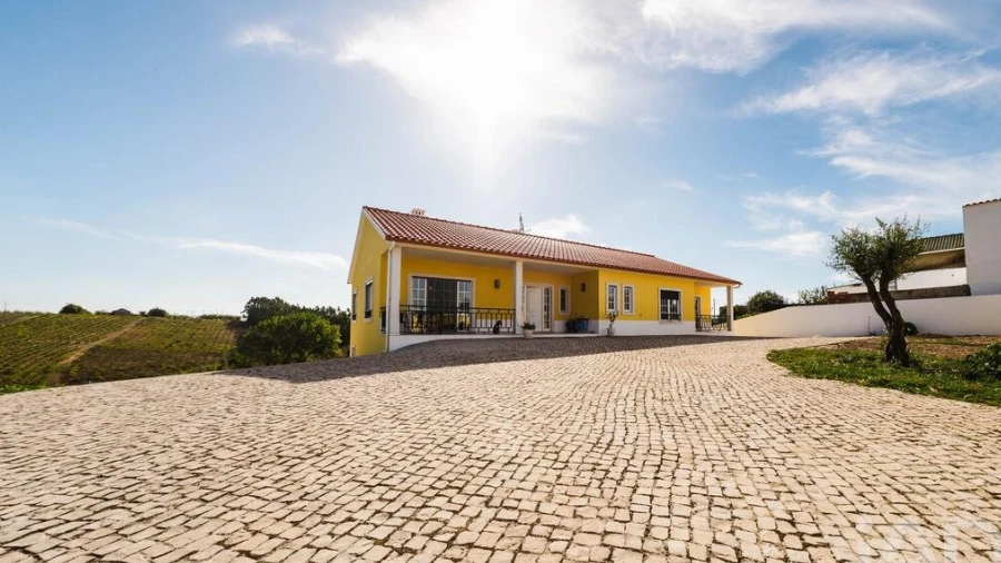 Moradia T3 para Venda em Carvalhal