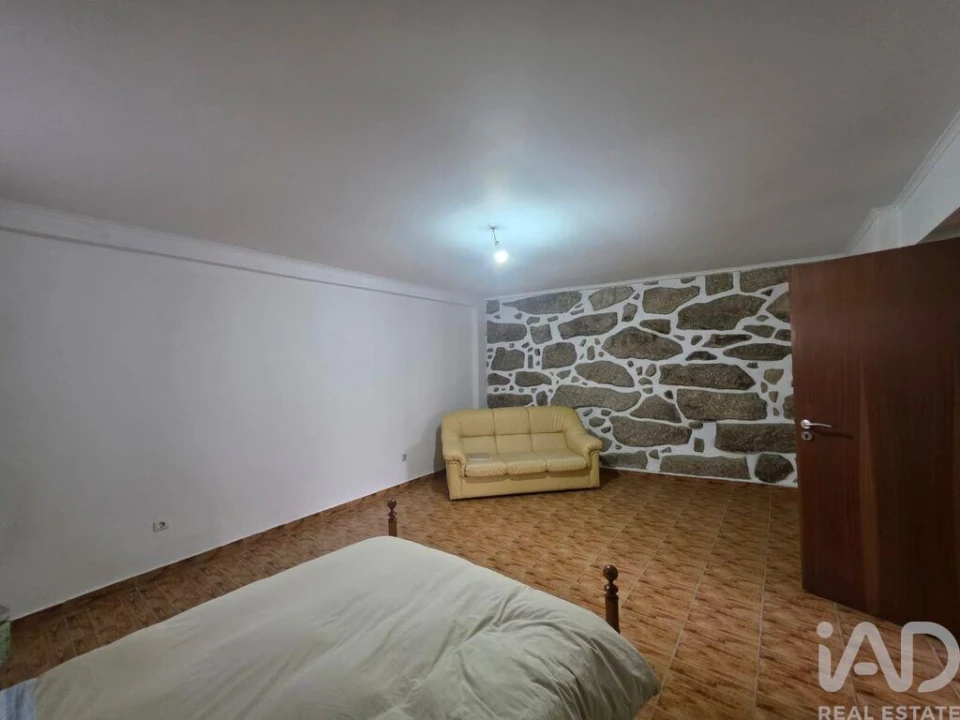 Moradia T2 para Venda em Beijos Foto 4