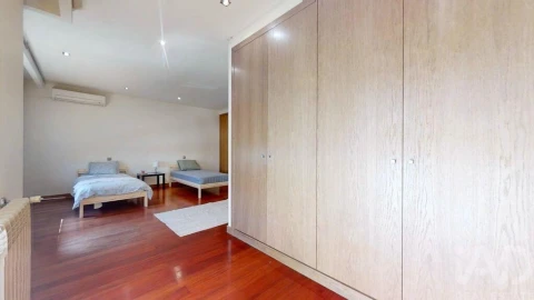 Moradia T4 para Venda em Arcozelo