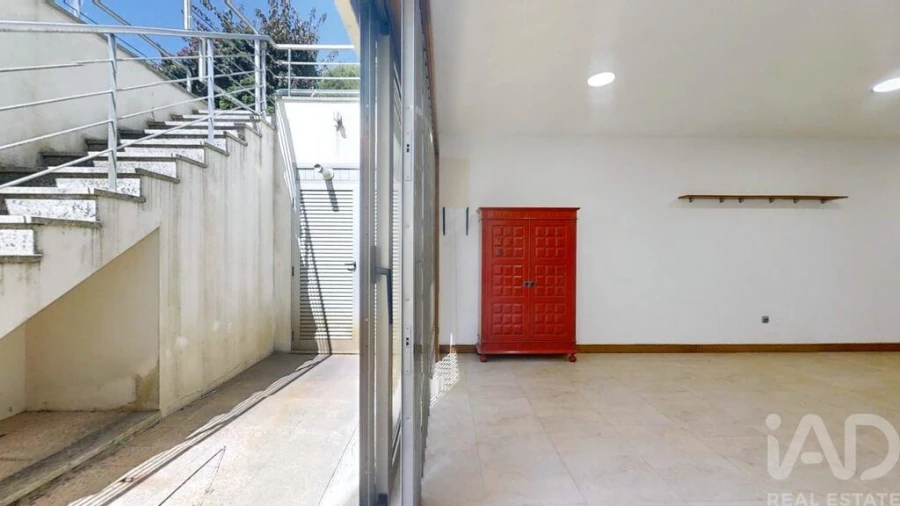 Moradia T4 para Venda em Arcozelo Foto 35