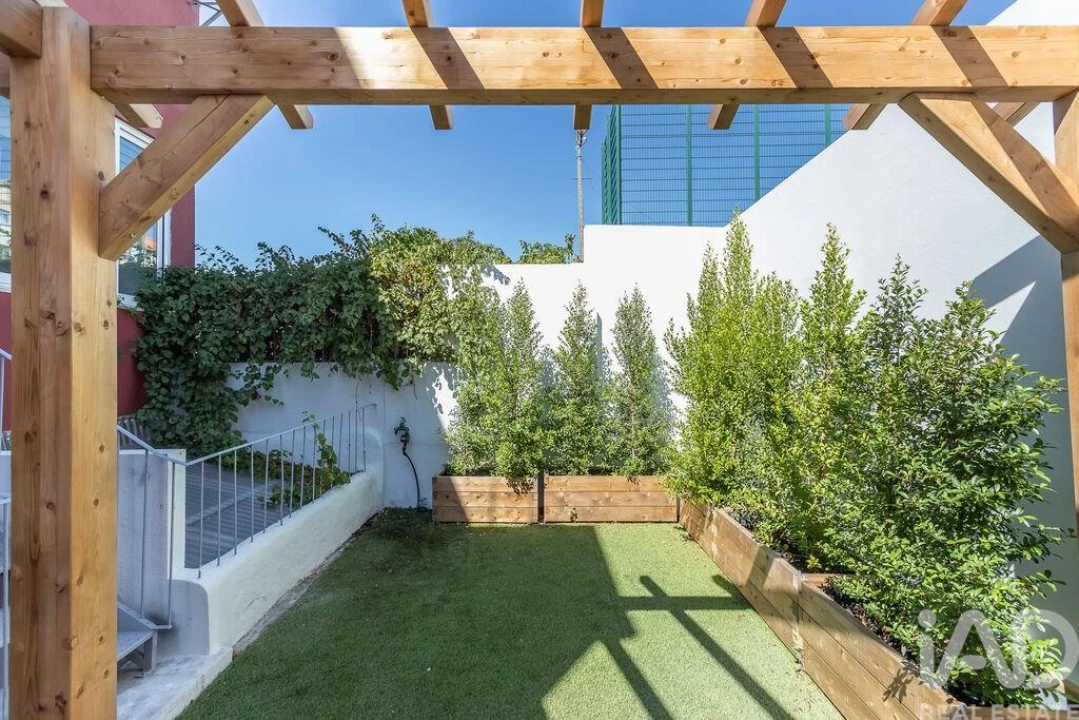 Apartamento T2 para Venda em Ajuda Foto 7