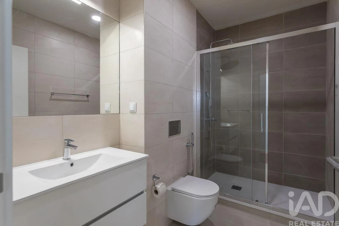 Apartamento T2 para Venda em Ajuda Foto 21
