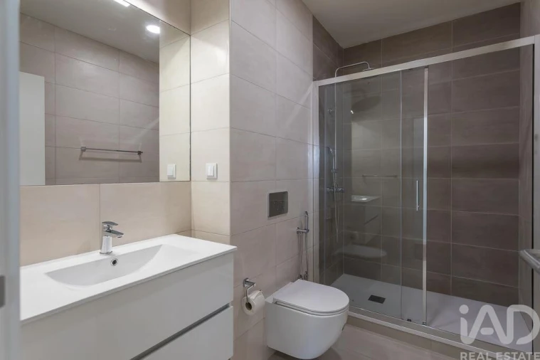 Apartamento T2 para Venda em Ajuda Foto 21