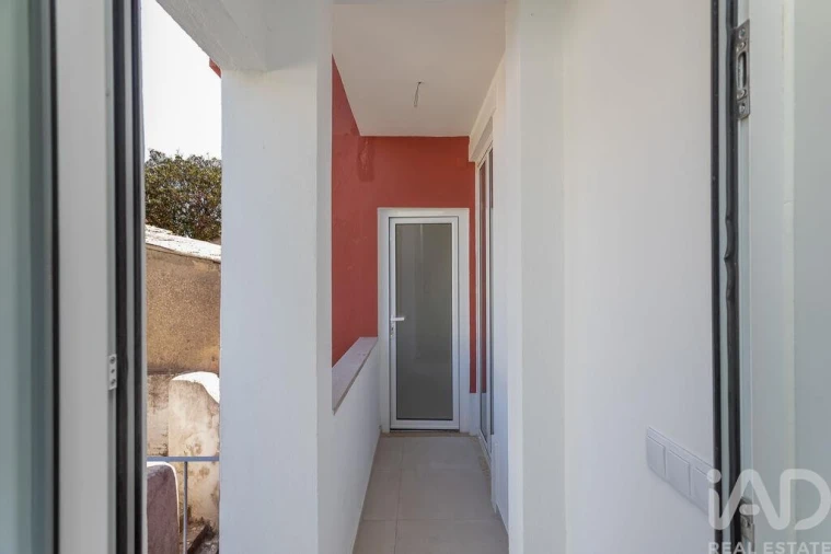 Apartamento T2 para Venda em Ajuda Foto 10