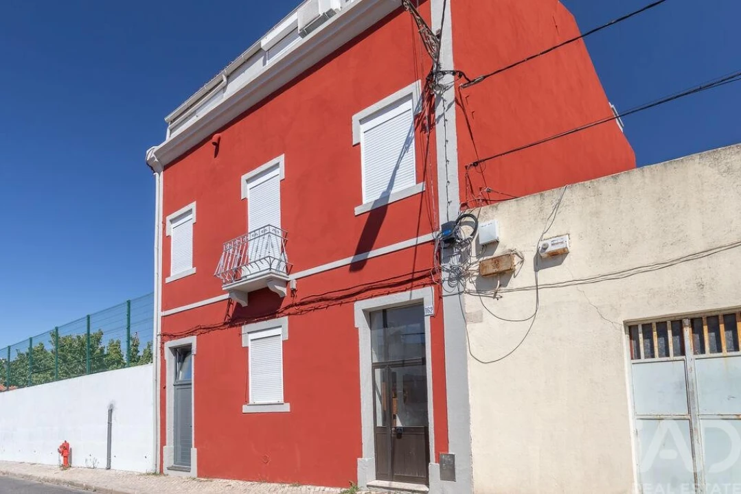 Apartamento T2 para Venda em Ajuda Foto 29