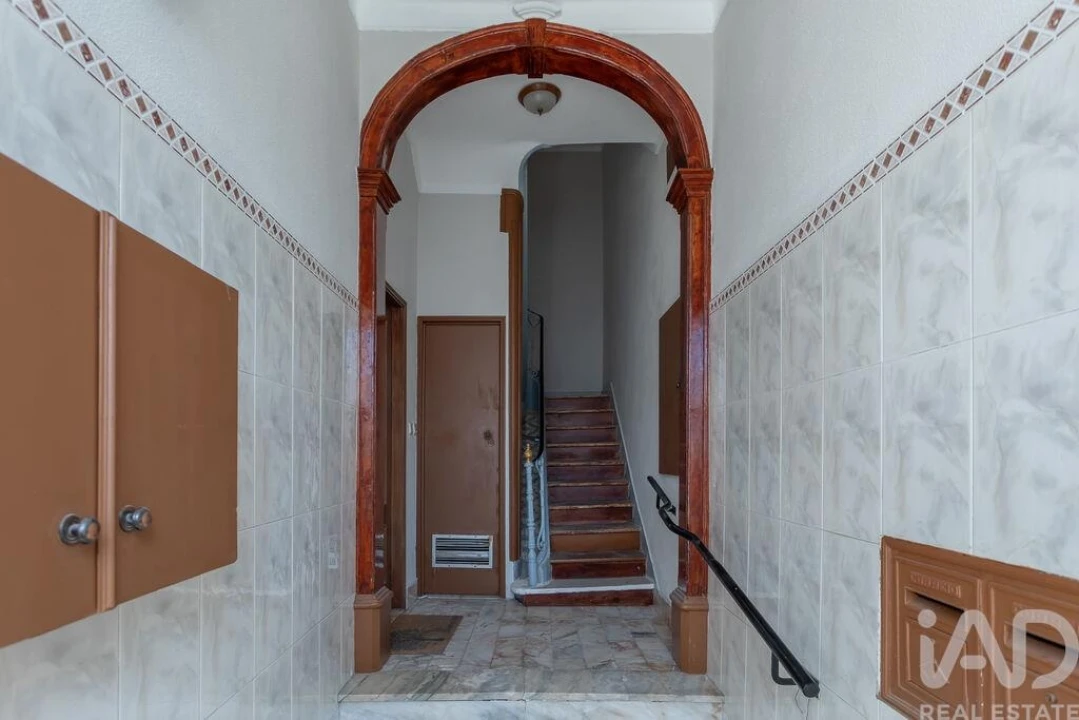 Apartamento T2 para Venda em Ajuda Foto 28