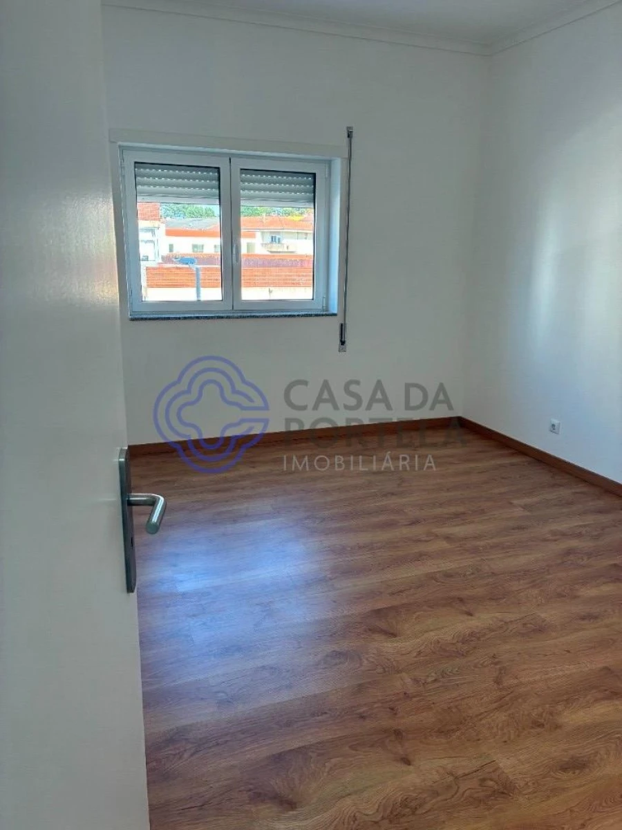 Apartamento T3 para Venda em Darque Foto 16