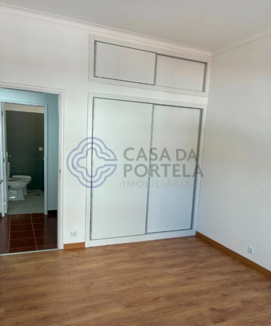 Apartamento T3 para Venda em Darque Foto 10