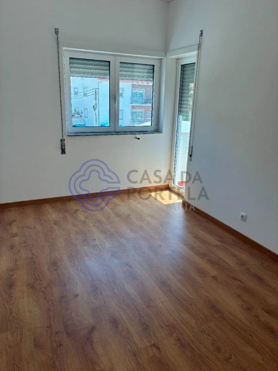 Apartamento T3 para Venda em Darque Foto 17