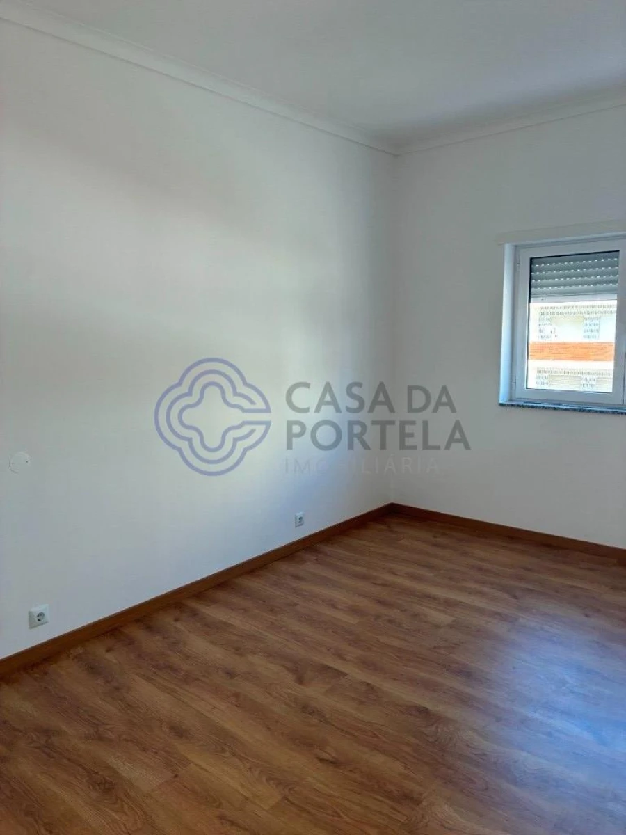Apartamento T3 para Venda em Darque Foto 12