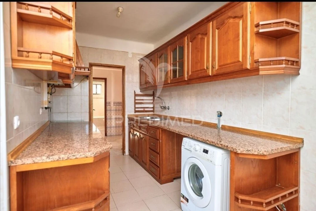 Apartamento T3 para Venda em Setubal (São Sebastião) Foto 1